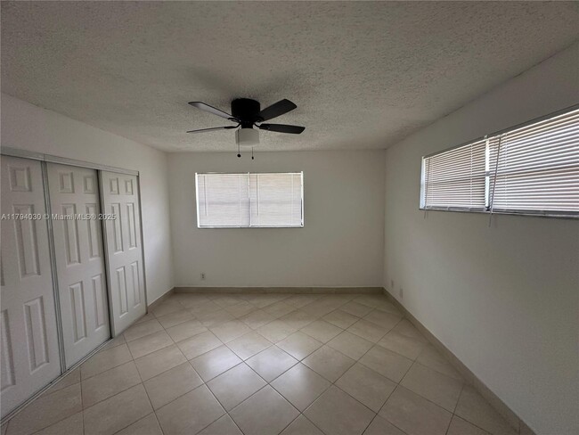 Building Photo - 3530 NW 116th Terrace