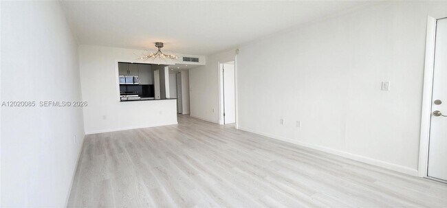 Building Photo - 1200 NE Miami Gardens Dr