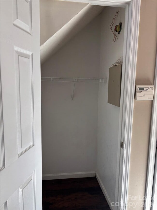 Building Photo - 1641 Clooney Ln