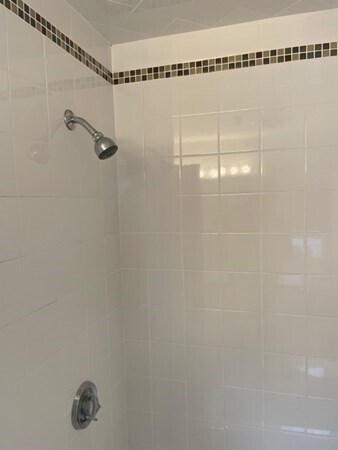 Building Photo - 65 Front St