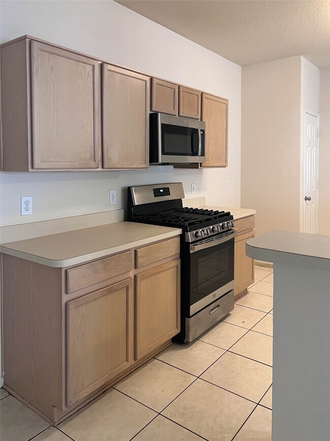 Building Photo - 659 Cypresswood Trce