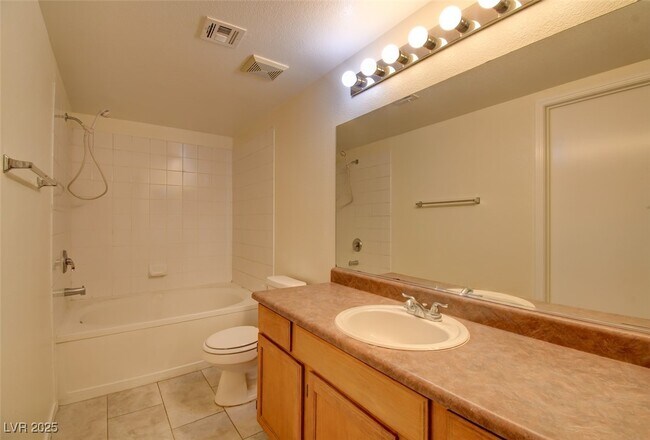 Building Photo - 7255 W Sunset Rd