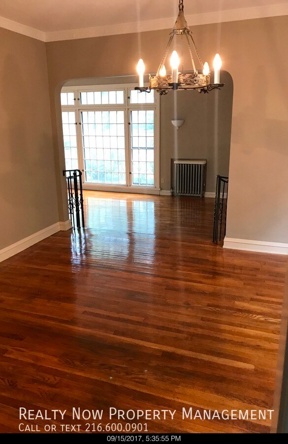 Building Photo - 19627 Winslow Rd