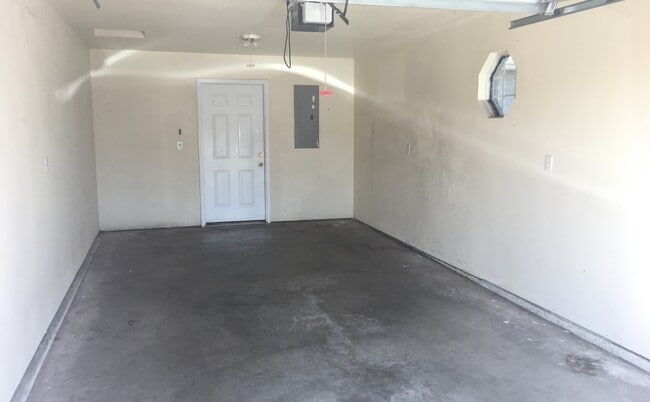 Building Photo - 6549-MF2-E2