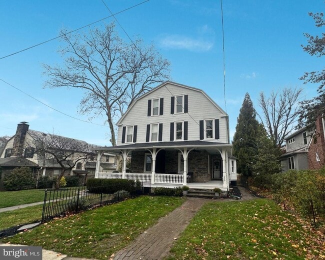 Building Photo - 209 Merion Ave