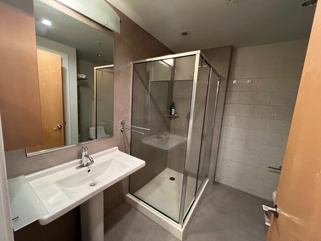 Full Bathroom with shower - 1133 14th St NW