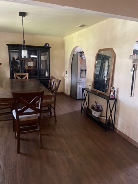 Building Photo - 763 N Fillmore Ave