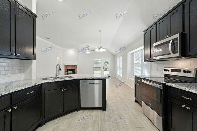 Building Photo - 1707 Wooley Way