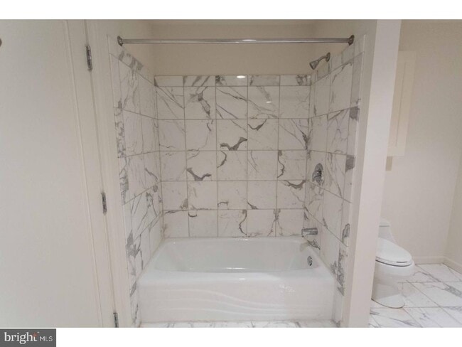 Building Photo - 201 N 8th St