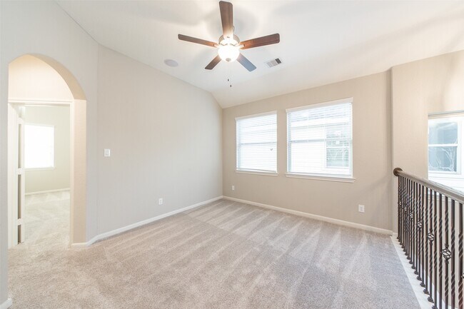 Building Photo - 5550 Sallow Bay Ln