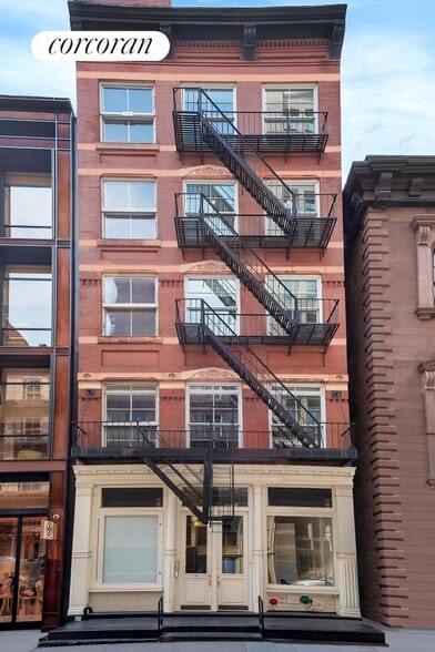 Building Photo - 153 Mercer St