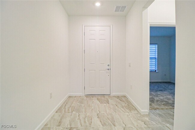 Building Photo - 3744 Passion Vine Dr