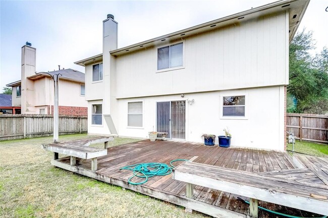 Building Photo - 12654 Pine Bush Dr