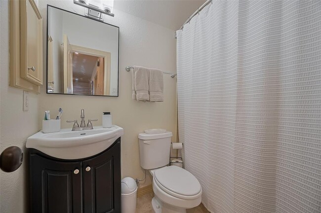 Building Photo - 14302 Mindy Park Ln