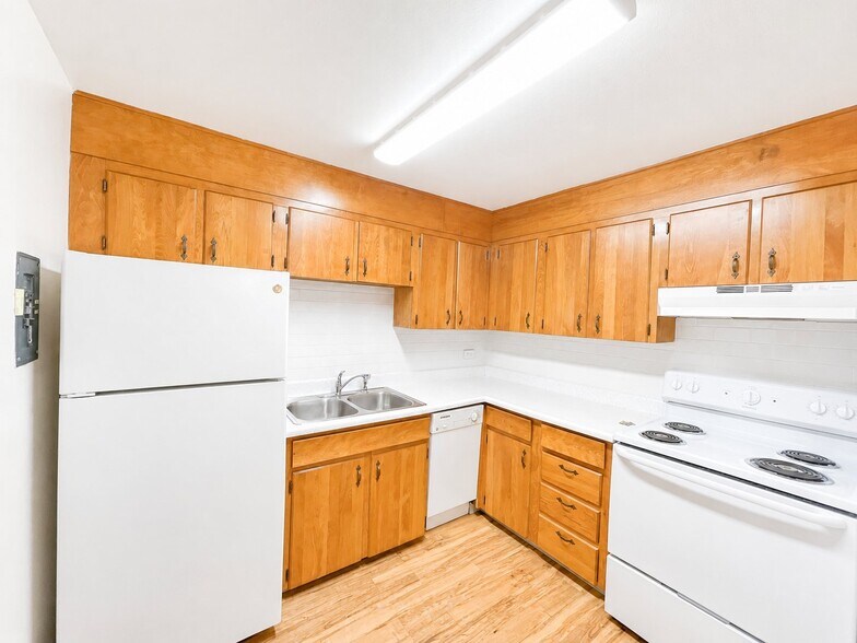 Building Photo - 1375 Everett Ct