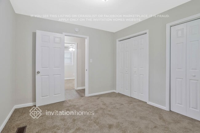 Building Photo - 944 Betty Dr