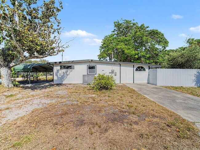 Building Photo - 7708 Maryland Ave