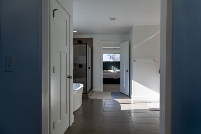 Building Photo - 14722 Canyon Wild Rd