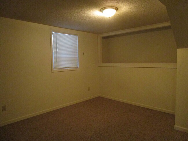 Building Photo - 607 N Juliette Ave