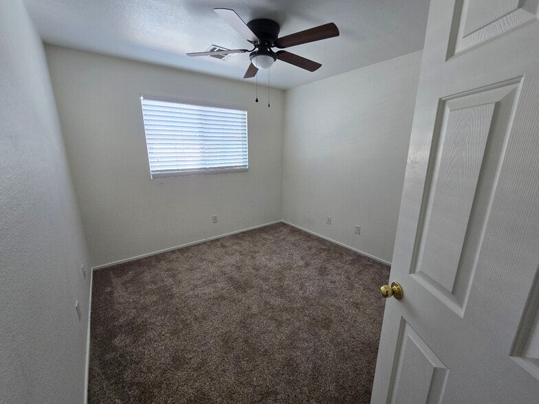 Bedroom 1 - 9579 Camelback Peak Ct