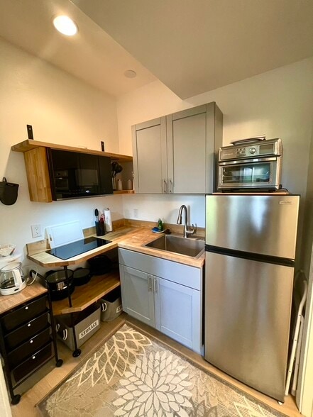 Building Photo - 275 Kuli Puu Pl