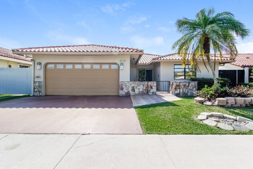 Primary Photo - 10724 SW 144th Ct