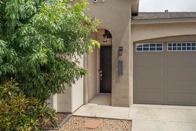 Building Photo - 3905 Santa Alexandra Rd