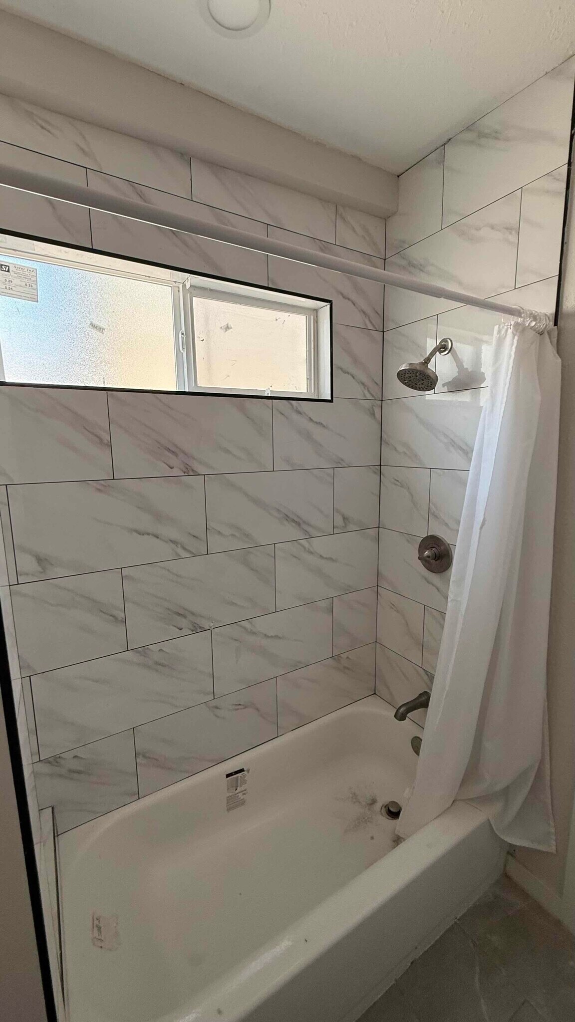 Master Bathroom - 505 Rose Ave
