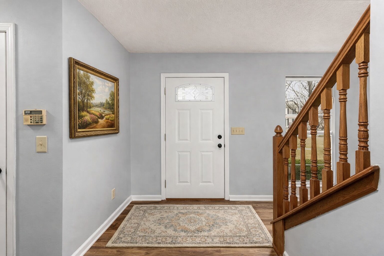 Building Photo - 8635 Oak Creek Dr