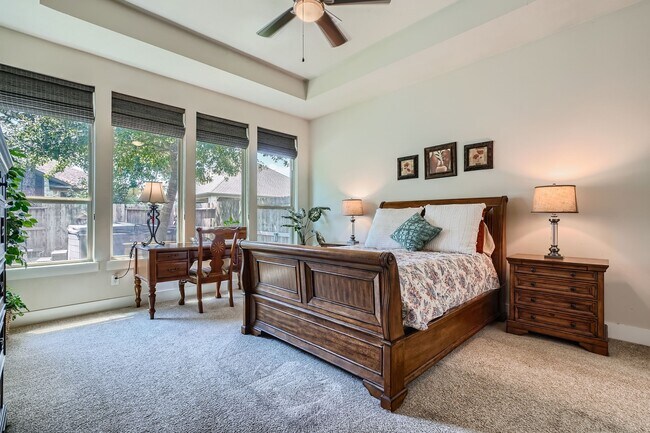Building Photo - 13224 N Salmon River Cir