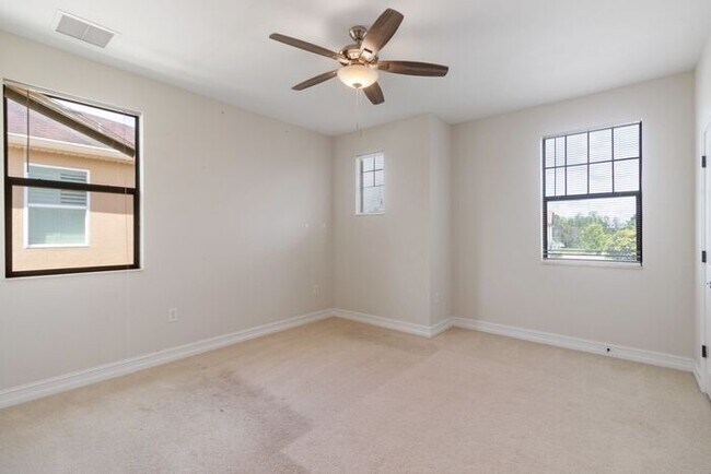 Building Photo - Estancia 4 Bed / 2.5 House Home for Lease!