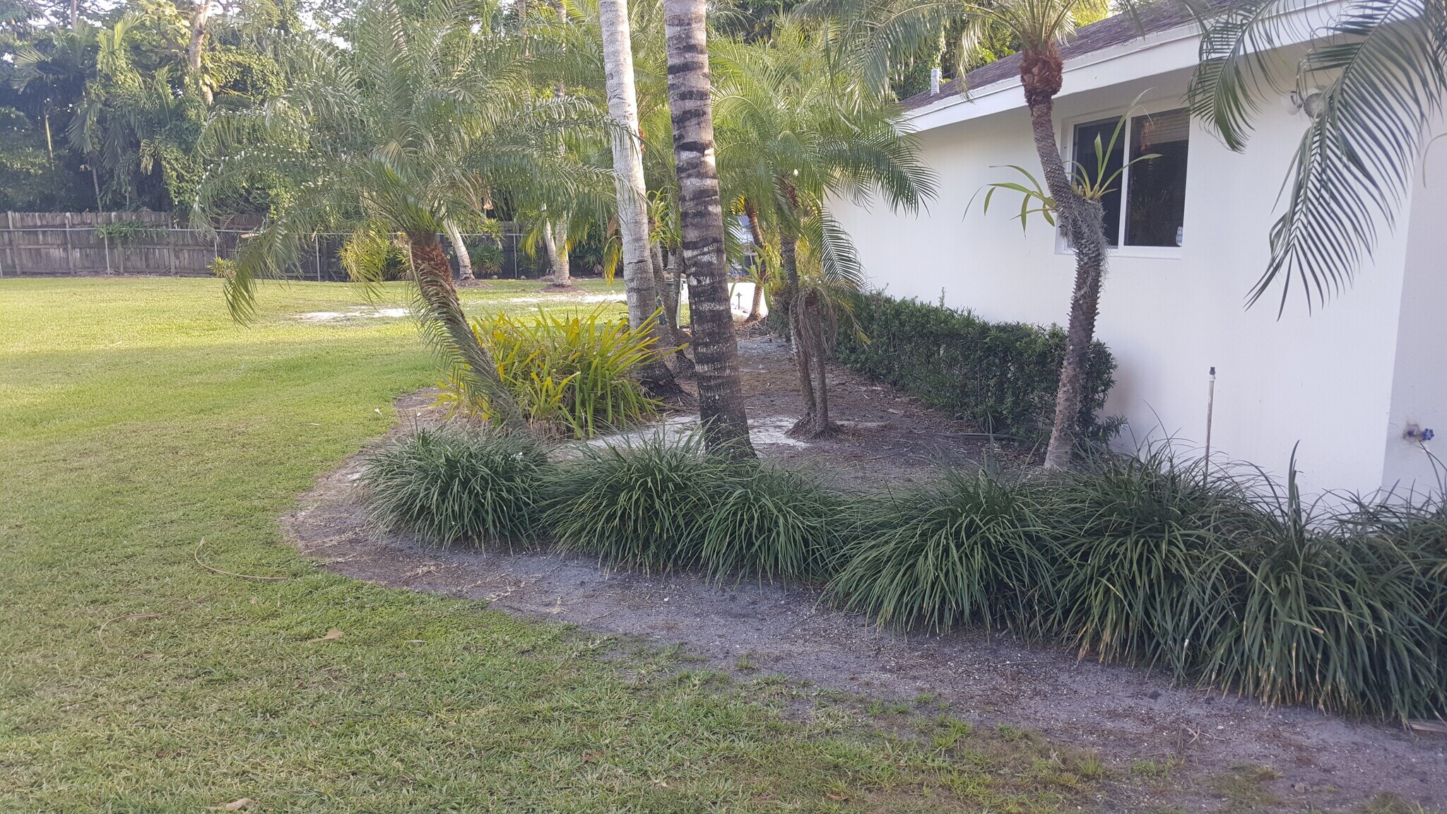 Building Photo - 11455 SW 82nd Ave