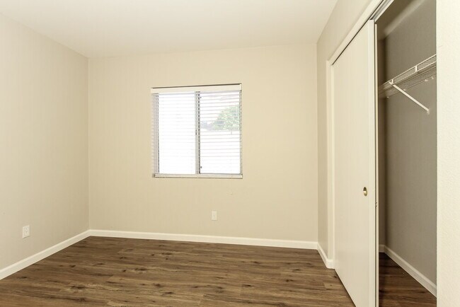 Building Photo - 11257 Eden McKenzie Cir