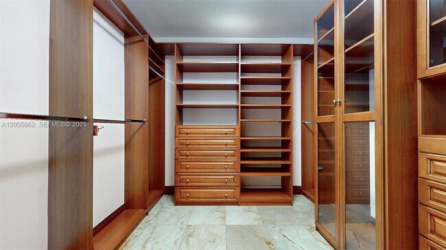 Building Photo - 1131 Stillwater Dr