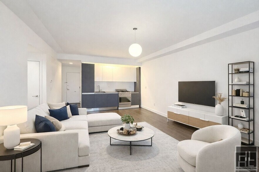 Building Photo - 666 West End Ave