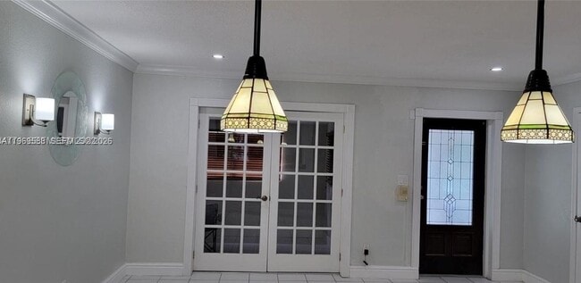 Building Photo - 10835 SW 41st Terrace