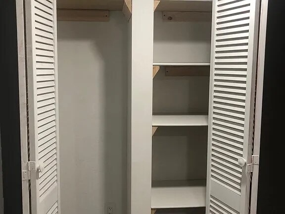 Building Photo - 1429 Columbia St