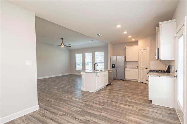 Building Photo - 805 Jackel Dr