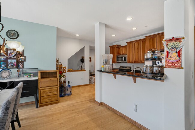 Building Photo - 2183 Norhardt Dr