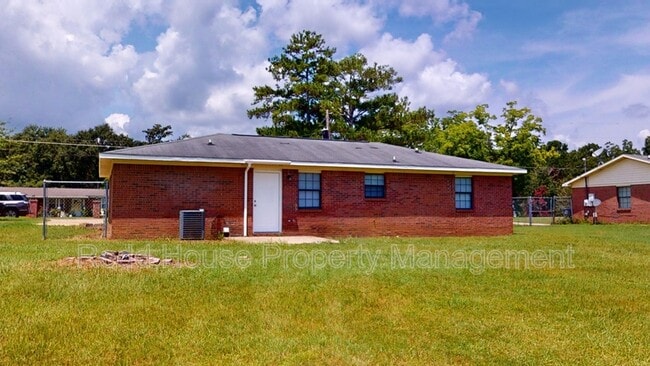 Building Photo - 204 Lowery St