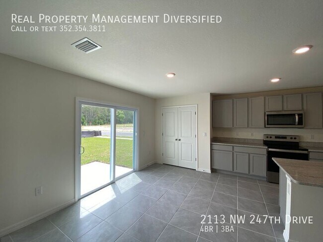 Building Photo - 2113 NW 247th Dr