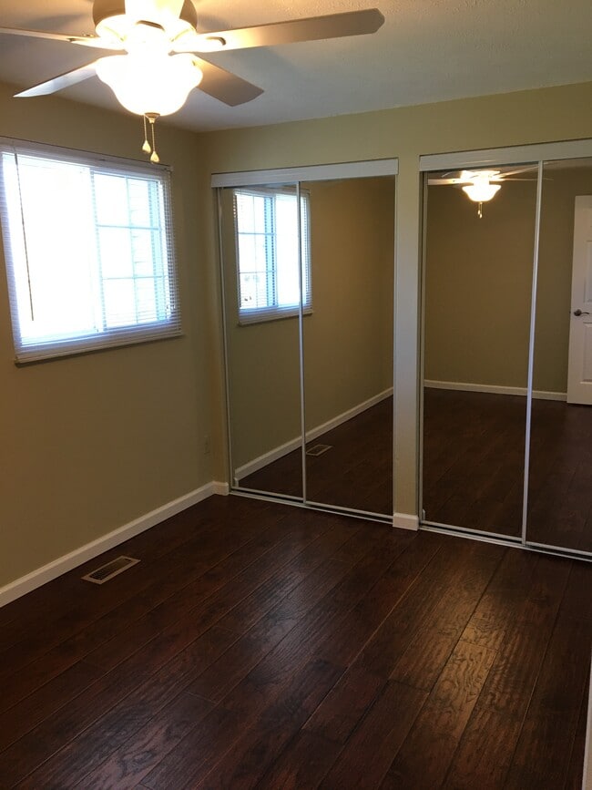 Bedroom 2 - 103 Shadowlawn Dr