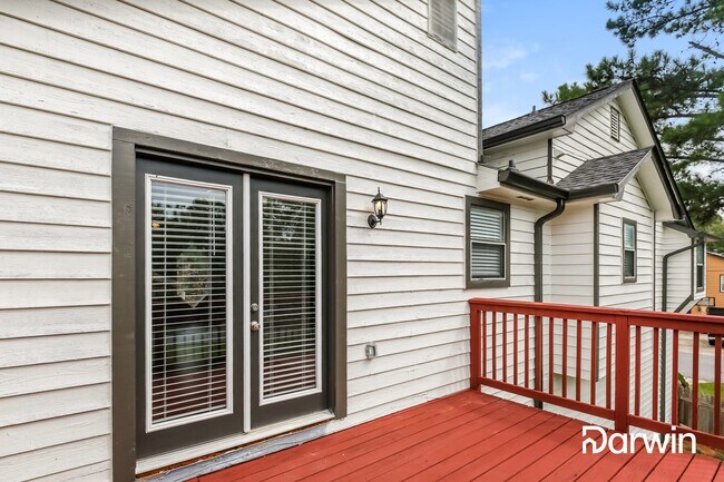 Building Photo - 560 Canterbury Lane, Lawrenceville, GA 30046
