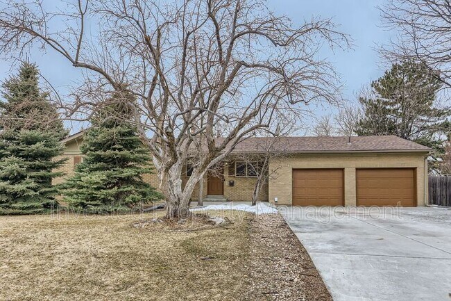 Primary Photo - 2471 S Ivanhoe Pl