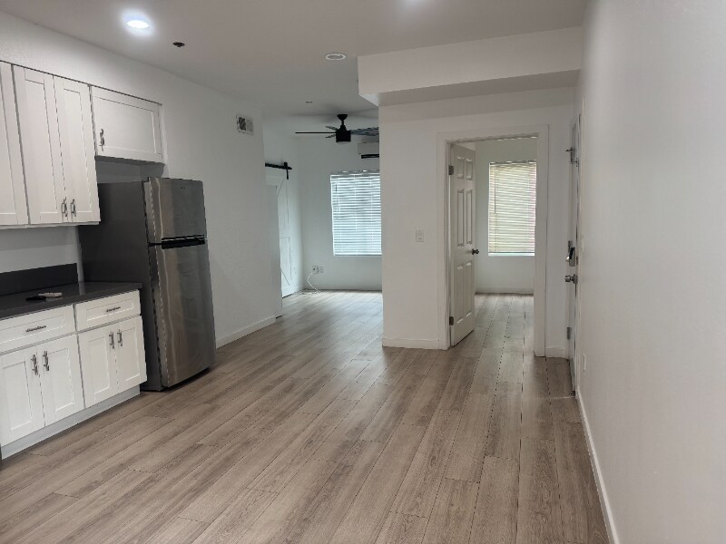 Building Photo - 532 Cesar E. Chavez Pkwy