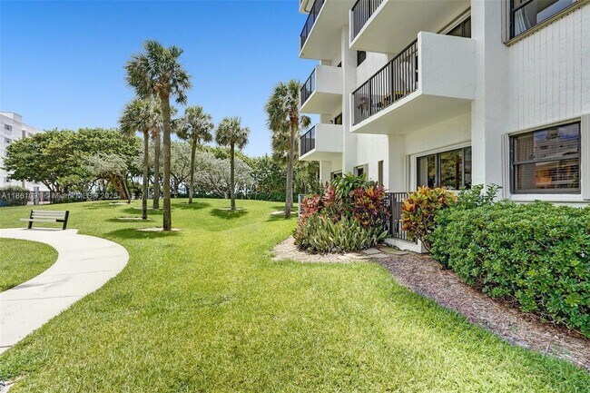 Building Photo - 1201 S Ocean Dr