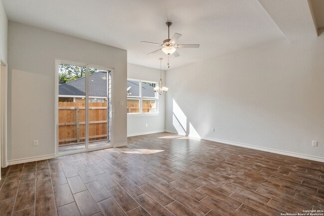 Building Photo - 139 San Salvador Ave