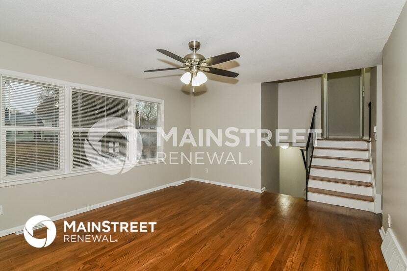 Building Photo - 9302 Fairwood Dr