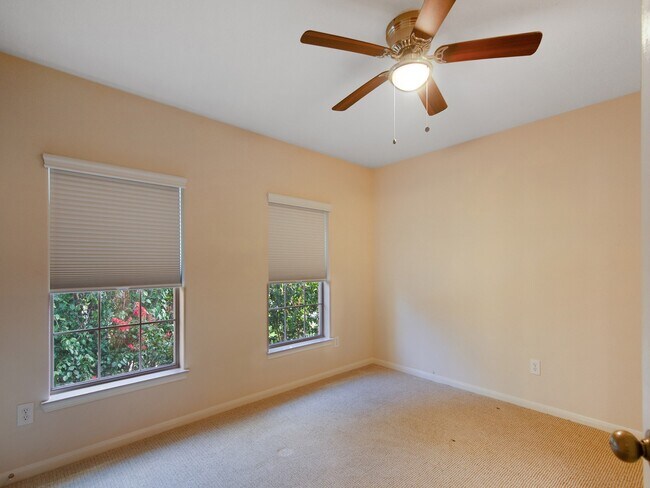 Building Photo - 6406 Pine Reserve Dr