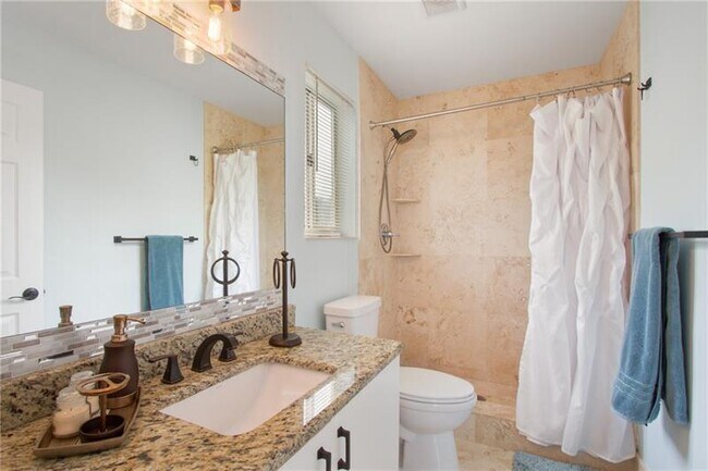 Building Photo - 6885 Barnwell Dr
